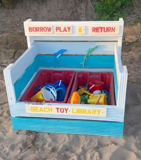 Beach Toy Library